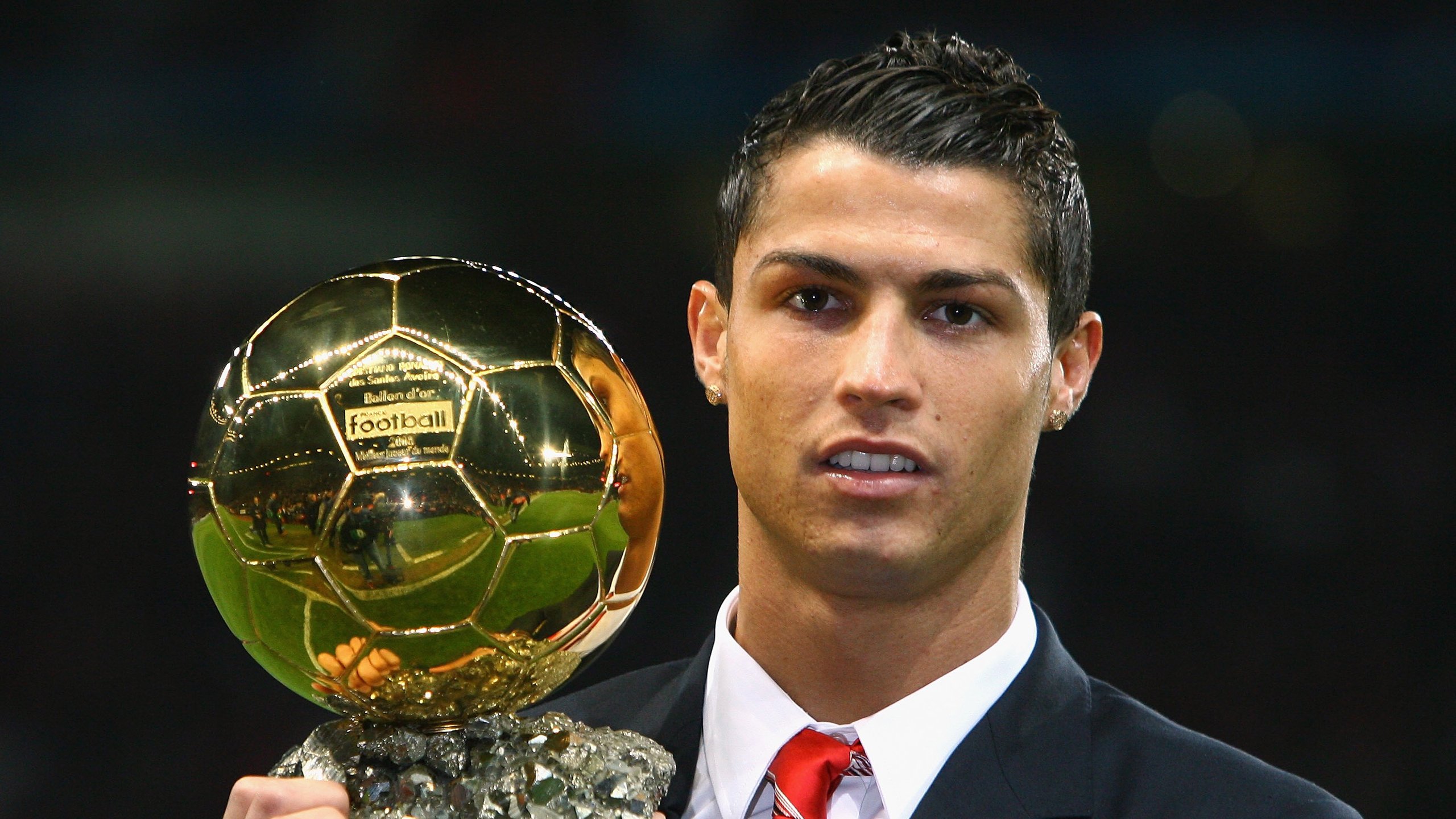 开云娱乐官网-“胡利安·门德斯：阿根廷美洲狮队的传球与进攻之星，未来无可限量”